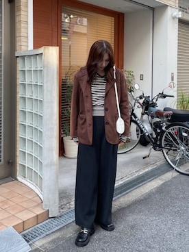 「アイテム（ミリタリージャケット）」を使った、titivateさん（レディース・167cm）の秋コーディネート