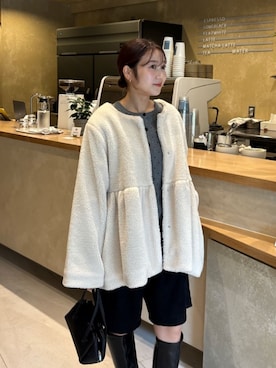 「アイテム（ノーカラーコート）」を使った、titivateさん（レディース・157cm）の冬コーディネート