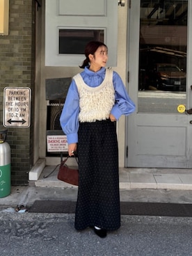 「アイテム（デニムスカート）」を使った、titivateさん（レディース・157cm）の秋コーディネート
