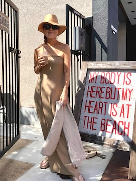 「アイテム（ストール/ショール）」を使った、ts.styleさん（レディース・159cm）の夏コーディネート