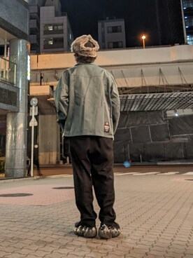「ISAMU KATAYAMA BACKLASH（イサムカタヤマバックラッシュ）のアイテム（ジャケット/アウター）」を使った、みねさん（メンズ・161cm）の冬コーディネート
