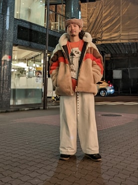 「ファーコート」｜「アイテム（ジャケット/アウター）」を使った、みねさん（メンズ・161cm）の冬コーディネート