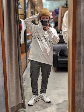 「e JEANS（イージーンズ）のアイテム」を使った、みねさん（メンズ・161cm）の冬コーディネート