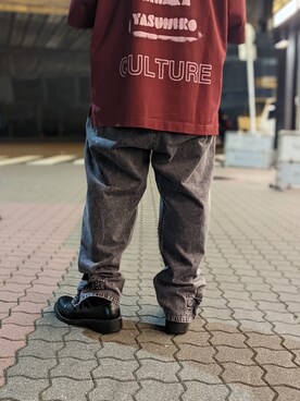 「ISAMU KATAYAMA BACKLASH（イサムカタヤマバックラッシュ）のアイテム（パンツ）」を使った、みねさん（メンズ・161cm）の夏コーディネート
