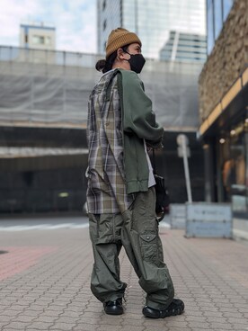 「ROYAL FLASH（ロイヤルフラッシュ）のアイテム（スニーカー）」を使った、みねさん（メンズ・161cm）の冬コーディネート
