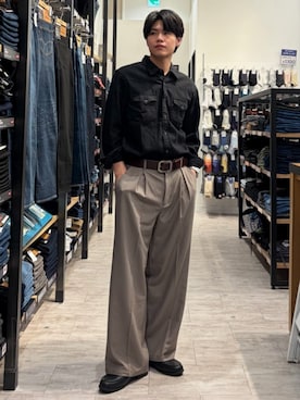 「Levi's（リーバイス）のアイテム（トップス）」を使った、Rightonさん（メンズ・175cm）の春コーディネート