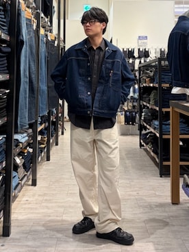 「Levi's（リーバイス）のアイテム（ジャケット/アウター）」を使った、Rightonさん（メンズ・175cm）の春コーディネート