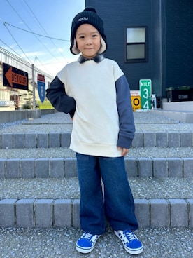 「アイテム（デニムパンツ）」を使った、Rightonさん（キッズ・110cm）の秋コーディネート