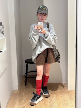 「アイテム（スウェット）」を使った、ぎちこ(Jeanasis)さん（レディース・145cm）の秋コーディネート