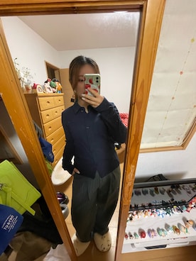 「アイテム（スラックス）」を使った、陽香さん（レディース・153cm・20代）の秋コーディネート