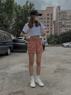 潘小潁さんのコーディネート