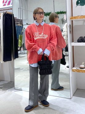 「新作」｜「アイテム（スウェット）」を使った、chamiさん（レディース・154cm）の冬コーディネート