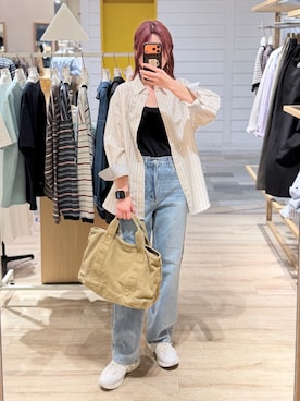 「GLOSTER（グロスター）のアイテム（トップス）」を使った、TOTO_fredyさん（レディース・164cm）の春コーディネート