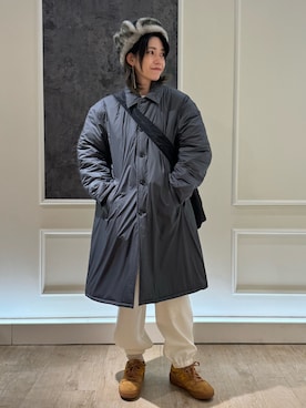 「GLOSTER（グロスター）のアイテム（ステンカラーコート）」を使った、TOTO_fredyさん（レディース・164cm）の冬コーディネート