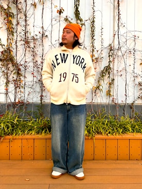 「AVIREX（アヴィレックス）のアイテム（ニットキャップ/ビーニー）」を使った、RYOさん（メンズ・170cm）の冬コーディネート