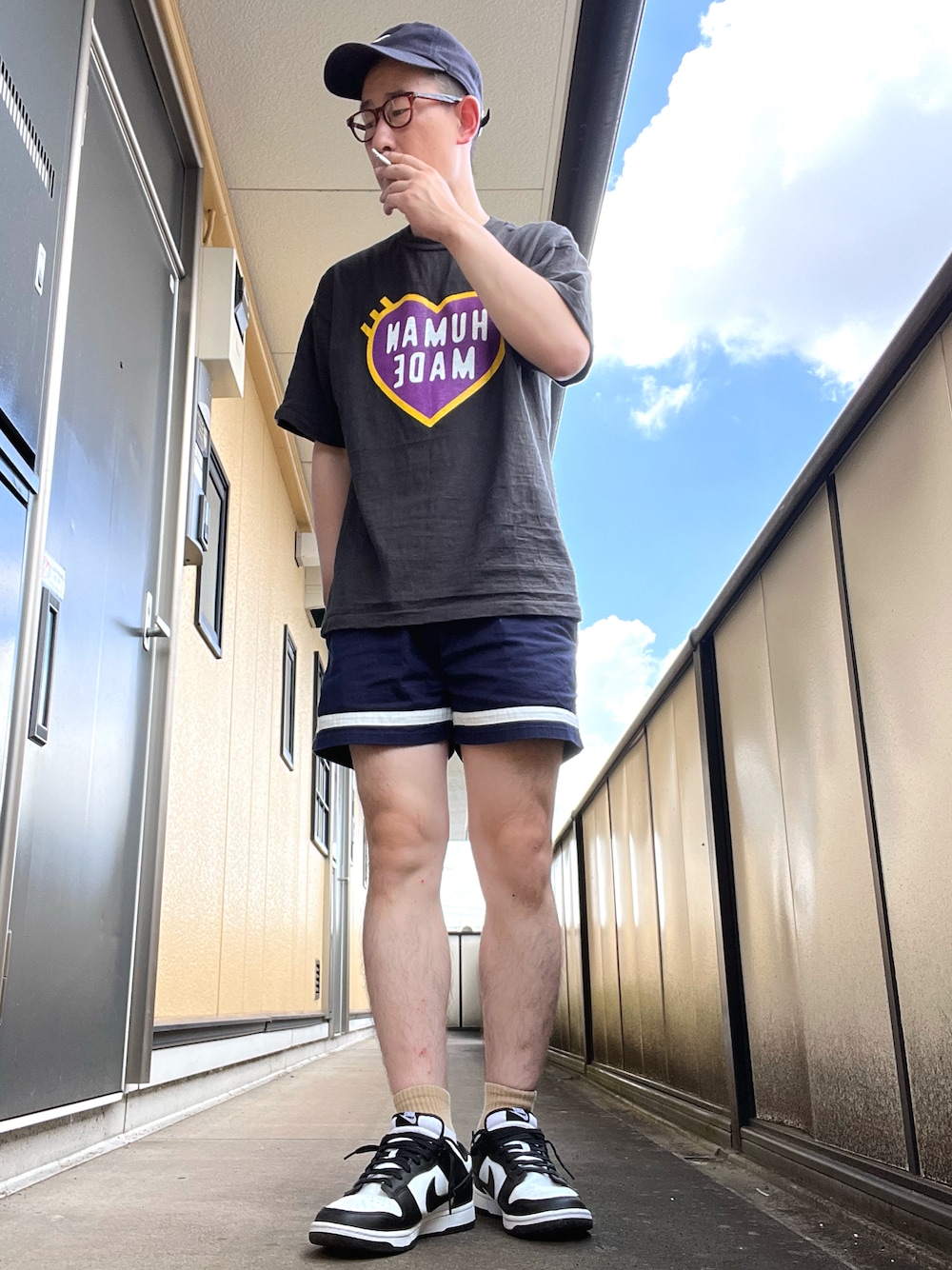 「休日コーデ、おしゃれさんと繋がりたい、NARUTO TRUNKS、dunk、NIKE、Danton、HUMAN MADE、キャップ」｜「NIKEのアイテム（スニーカー、ブラック系）」を使った、ゆうすけさん（メンズ・176cm）の秋コーディネートの1枚目の写真
