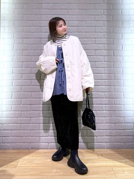 「LOWRYS FARM（ローリーズファーム）のアイテム（ブーツ）」を使った、ヤスダ ナナセさん（レディース・154cm）の冬コーディネート