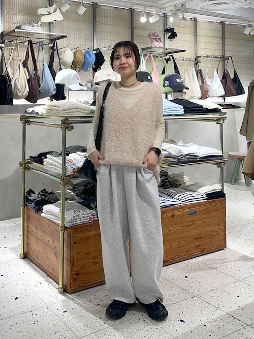 セール】ラメシャギーベスト 284592（ニット/セーター）｜LOWRYS FARM