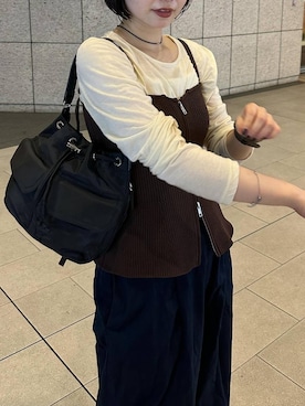 「アイテム（その他トップス）」を使った、ヤスダ ナナセさん（レディース・154cm・20代）の秋コーディネート
