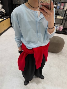 「LOWRYS FARM（ローリーズファーム）のイージーワイドコクーンパンツ 327286（その他パンツ、ブラック系）」を使った、ヤスダ ナナセさん（レディース・154cm）の春コーディネート