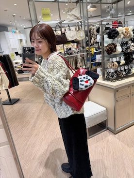 「アイテム（エコバッグ/サブバッグ）」を使った、ヤスダ ナナセさん（レディース・154cm・20代）の秋コーディネート