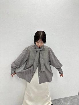 「LOWRYS FARM（ローリーズファーム）のビックボウタイチェックシャツ  573050（シャツ/ブラウス）」を使った、ヤスダ ナナセさん（レディース・154cm）の夏コーディネート