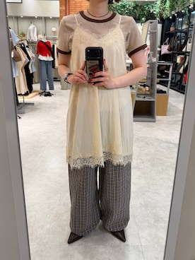 「LOWRYS FARM（ローリーズファーム）のリンガーＴＥＥ 638394（Tシャツ/カットソー、ベージュ系）」を使った、ヤスダ ナナセさん（レディース・154cm）の春コーディネート