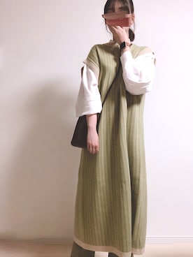 「アイテム（デジタル腕時計、ピンク系）」を使った、kaorunさん（レディース・160cm）の秋コーディネート