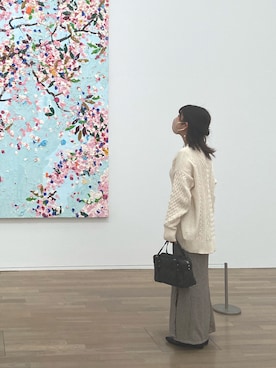 「ケーブルニット」｜「アイテム（スウェット）」を使った、Lunaさん（レディース・152cm）の春コーディネート