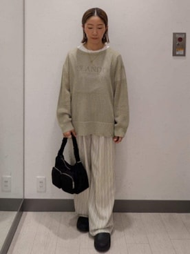 「URBAN RESEARCH DOORS（アーバンリサーチドアーズ）のメッシュニットプルオーバー｜春服/春ニット/大人カジュアル（ニット/セーター、グリーン系）」を使った、MIHOさん（レディース・153cm）の春コーディネート
