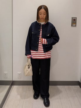 「URBAN RESEARCH ROSSO（アーバンリサーチロッソ）の『別注』Lee101×ROSSO　NOCOLLAR JACKET（デニムジャケット、ブルー系）」を使った、MIHOさん（レディース・153cm）の冬コーディネート