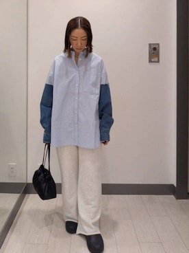 「スウェット×シャツ」｜MIHOさん（レディース・153cm）の秋コーディネート