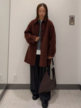 「アイテム（ステンカラーコート）」を使った、MIHOさん（レディース・153cm）の秋コーディネート