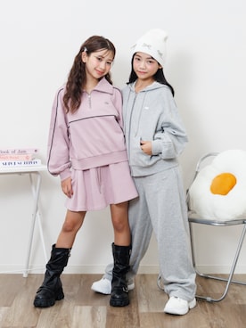 「アイテム（パーカー）」を使った、F.O.OnlineStoreさん（キッズ・140cm）の秋コーディネート