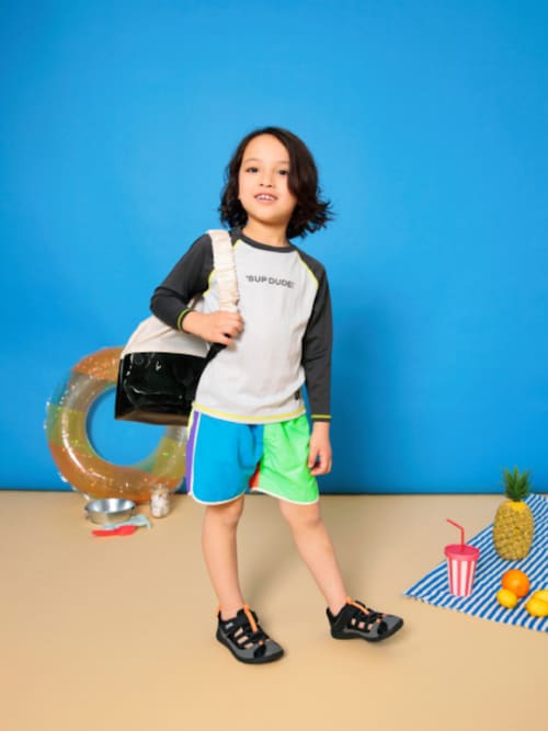 セール】【UVカット水着/ジュニア対応】カラフルパイピングビーチ