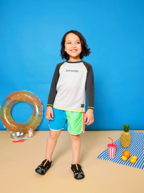 ピーチ セール】【UVカット水着/ジュニア対応】カラフルパイピングビーチ