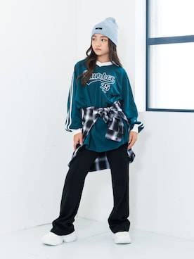 「アイテム（帽子、ブルー系）」を使った、F.O.OnlineStoreさん（キッズ・141cm）の冬コーディネート