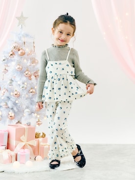 「アイテム（シュシュ）」を使った、F.O.OnlineStoreさん（キッズ・110cm）の秋コーディネート