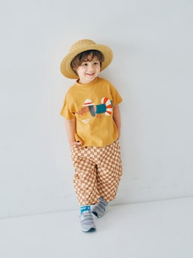 「p.premier（ピードットプルミエ）のアイテム（パンツ）」を使った、F.O.OnlineStoreさん（キッズ・90cm）の春コーディネート