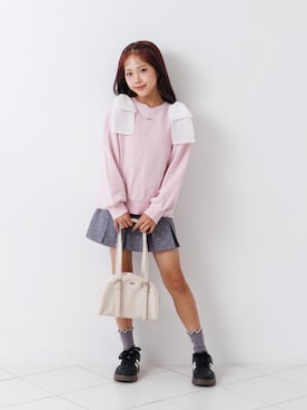 「アイテム（スニーカー）」を使った、F.O.OnlineStoreさん（キッズ・140cm）の冬コーディネート