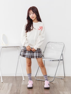 「アイテム（スウェット）」を使った、F.O.OnlineStoreさん（キッズ・140cm）の秋コーディネート