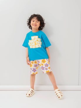 「BREEZE（ブリーズ）の【WEB限定】イロイロロゴ半袖Tシャツ（Tシャツ/カットソー、ブルー系）」を使った、F.O.OnlineStoreさん（キッズ・110cm）の夏コーディネート