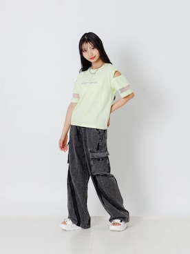 「algy（アルジー）のカットデニムラインパンツ（デニムパンツ、グレー系）」を使った、F.O.OnlineStoreさん（キッズ・110cm）の夏コーディネート