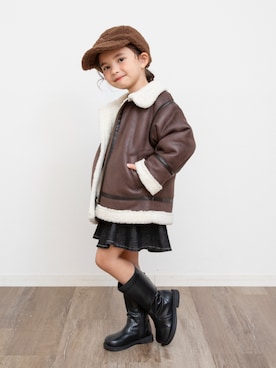 「アイテム（ライダースジャケット）」を使った、F.O.OnlineStoreさん（キッズ・110cm）の秋コーディネート