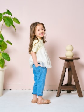 「apres les cours（アプレレクール）のアイテム（パンツ）」を使った、F.O.OnlineStoreさん（キッズ・110cm）の春コーディネート