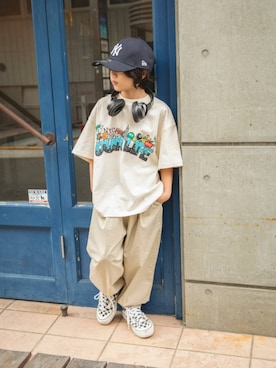 「BREEZE（ブリーズ）のアイテム（パンツ）」を使った、F.O.OnlineStoreさん（キッズ・125cm）の春コーディネート