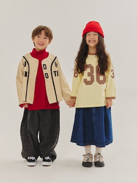 「アイテム（スカート）」を使った、F.O.OnlineStoreさん（キッズ・120cm）の秋コーディネート
