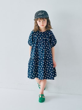 「p.premier（ピードットプルミエ）のカラフルジェリーサンダル（サンダル、グリーン系）」を使った、F.O.OnlineStoreさん（キッズ・110cm）の春コーディネート