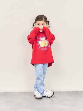 「apres les cours（アプレレクール）の【リンク】バラエティ転写モチーフ長袖Tシャツ（Tシャツ/カットソー、レッド系）」を使った、F.O.OnlineStoreさん（キッズ・110cm）の秋コーディネート