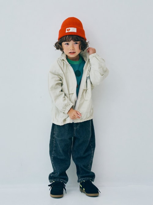 ジュニア対応】フードがしまえるマウンテンジャケット（ナイロン